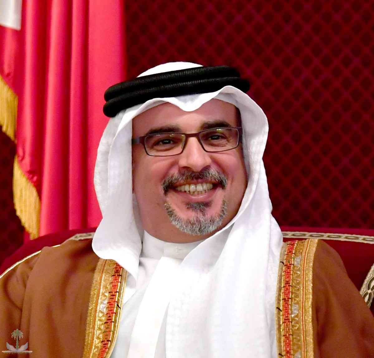 ولي عهد البحرين : لا نريد أن نصُب الزيت على النار