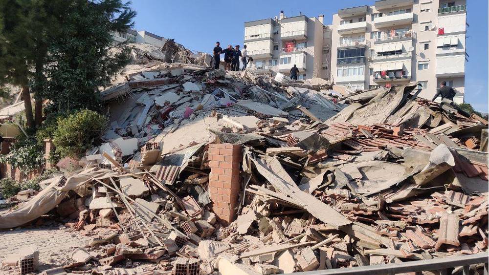 ستة قتلى جراء زلزال ضرب تركيا